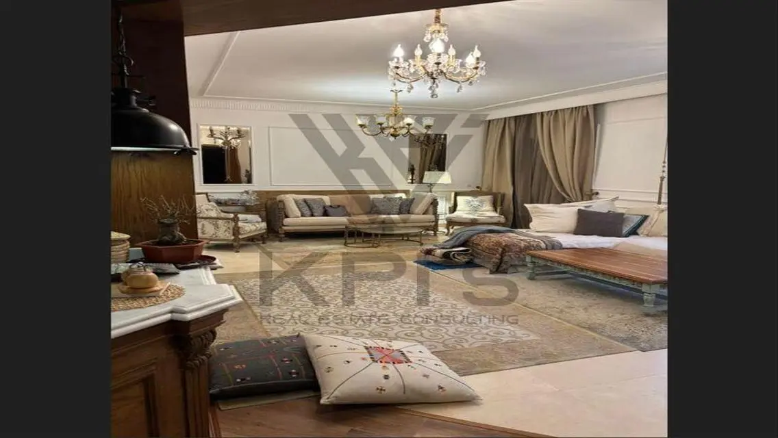 Luxury Apartment for Sale with 860 sqm Space