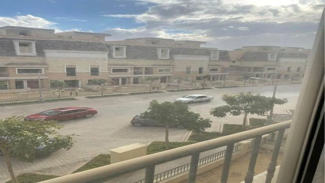 شقة فاخرة بمساحة 754 متر مربع في مشروع ساراي 10