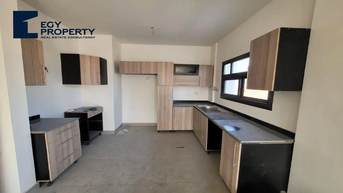 Luxury Residential Block in Shorouk City Near the New Capital