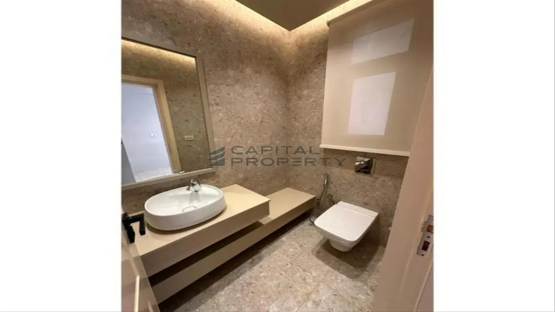 شقة فاخرة في ديستريكت 5 بسعر مغري