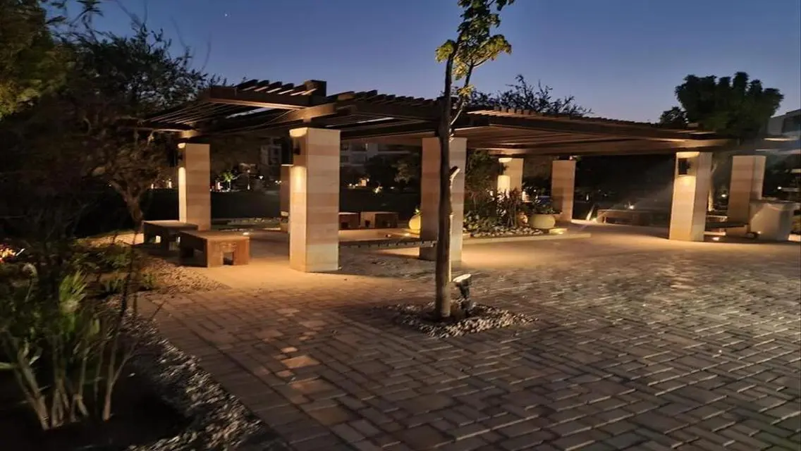 Luxurious 4-Bedroom Apartment with Great Amenities
