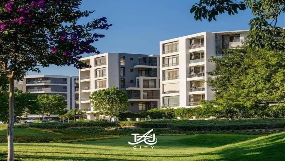 Luxurious 4-Bedroom Apartment with Great Amenities