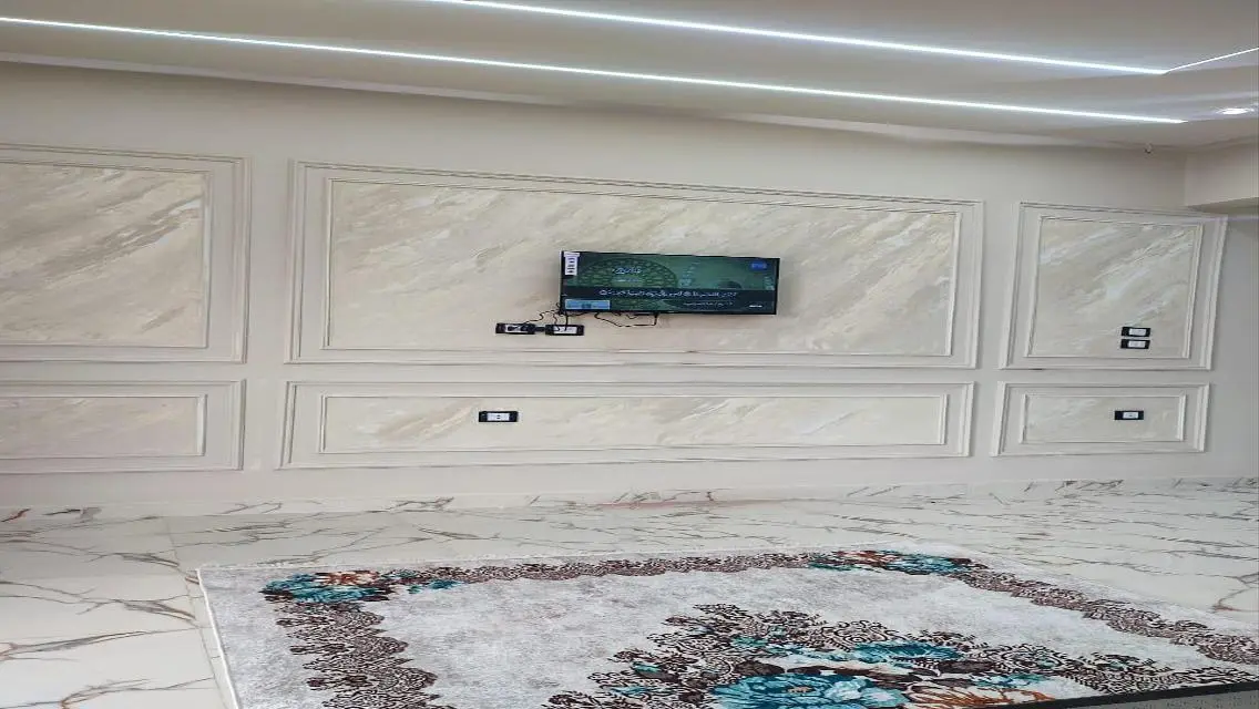 شقة رائعة للبيع بتصميم عصري في موقع متميز