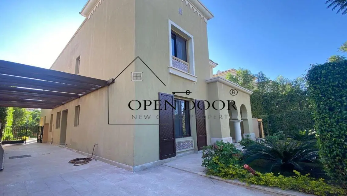 Luxury Villa at an Attractive Price in a Popular Area