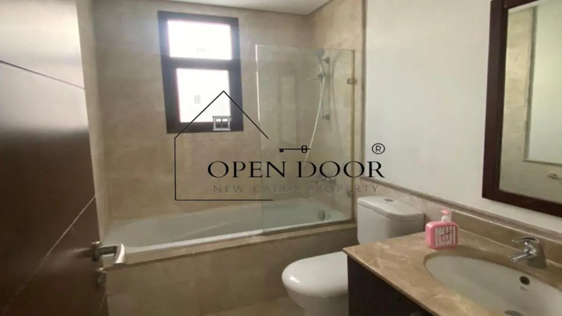 Luxury Villa at an Attractive Price in a Popular Area