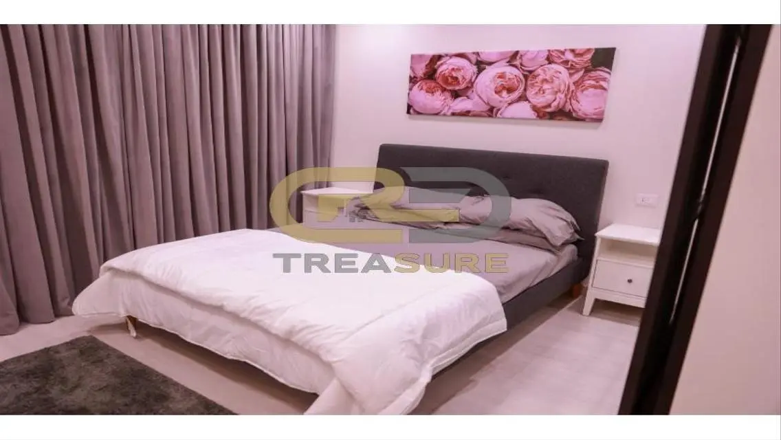 Stunning Apartment for Sale - 3000 Square Meters - Code CR1009