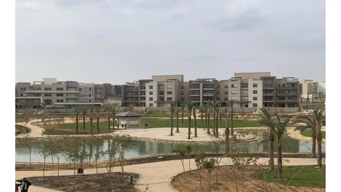 فيلا رائعة بمساحة واسعة للبيع - بسعر مميز