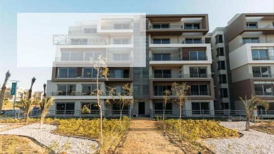 Luxury Villa with Spacious Layout and Stunning Views