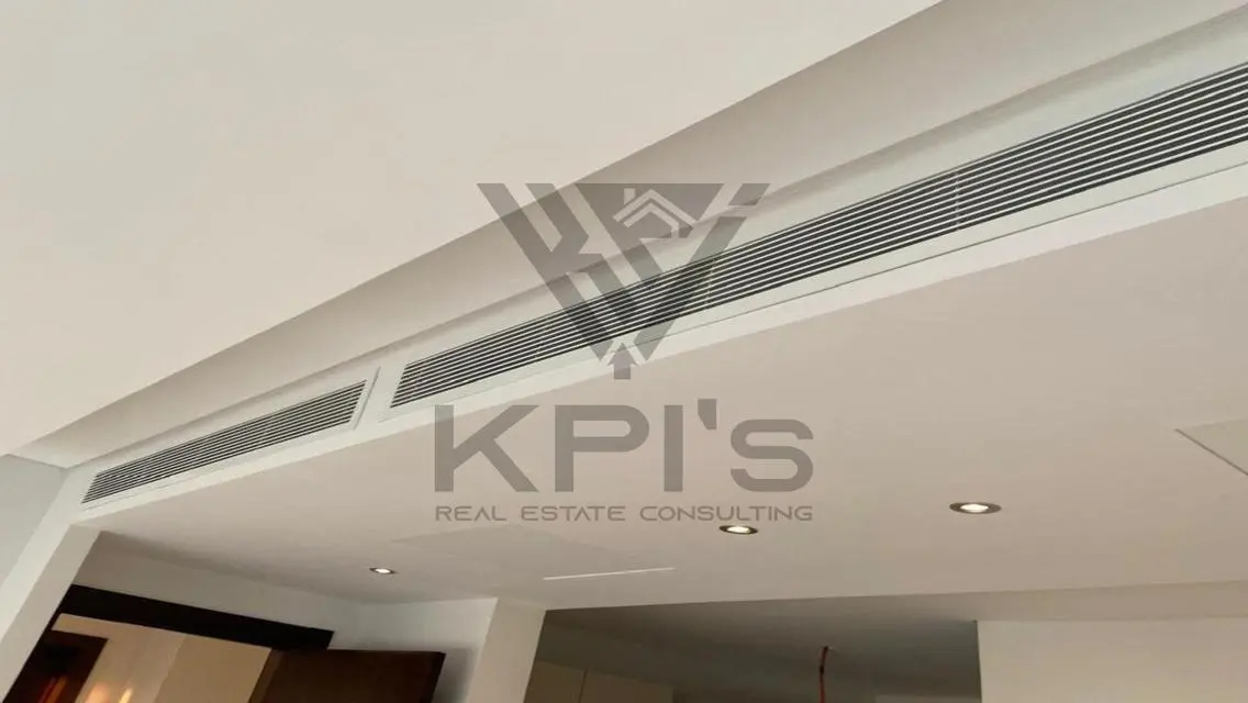 Luxury Apartment with Lake View in New Cairo