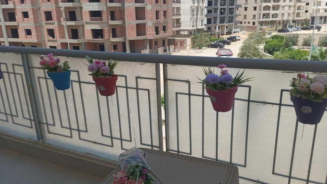 Apartment for Sale in Golf Area