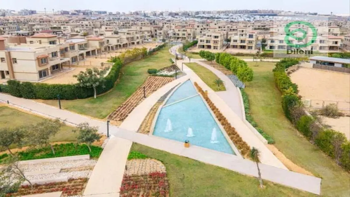 فيلا فاخرة بمساحة واسعة في موقع متميز