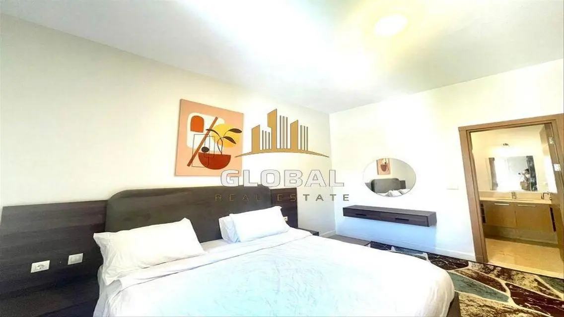 Luxury Apartment in Mivida at The Lake District