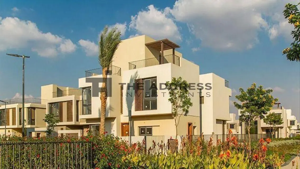 Luxurious Villa in New Cairo with Multiple Amenities