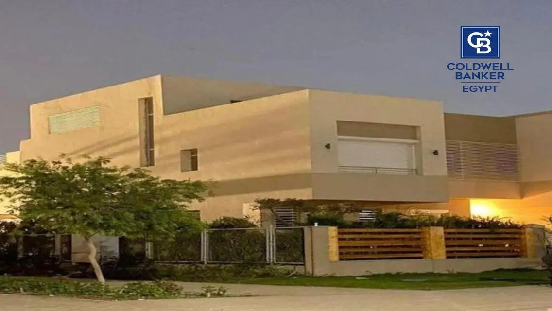Luxurious Villa for Sale in The Crown Palm Hills