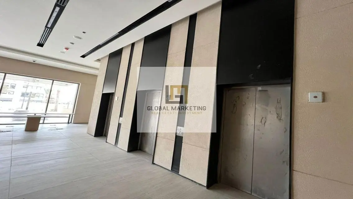 Luxury Office Space for Rent - 1250 Square Meters