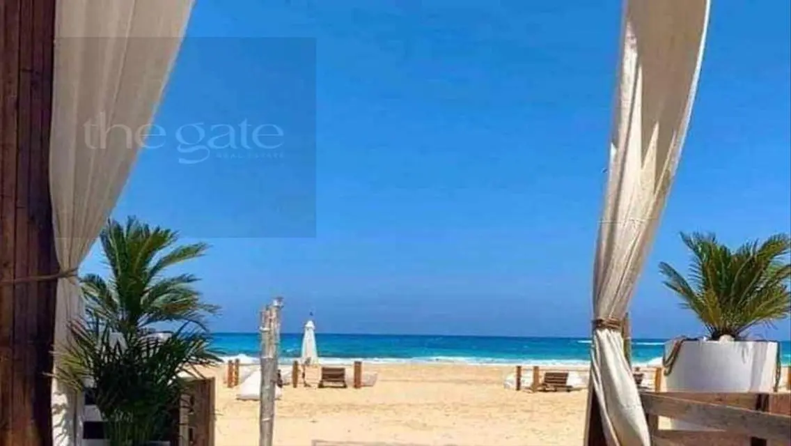 فيلا فاخرة للبيع في لوجانو الجلالة، العين السخنة