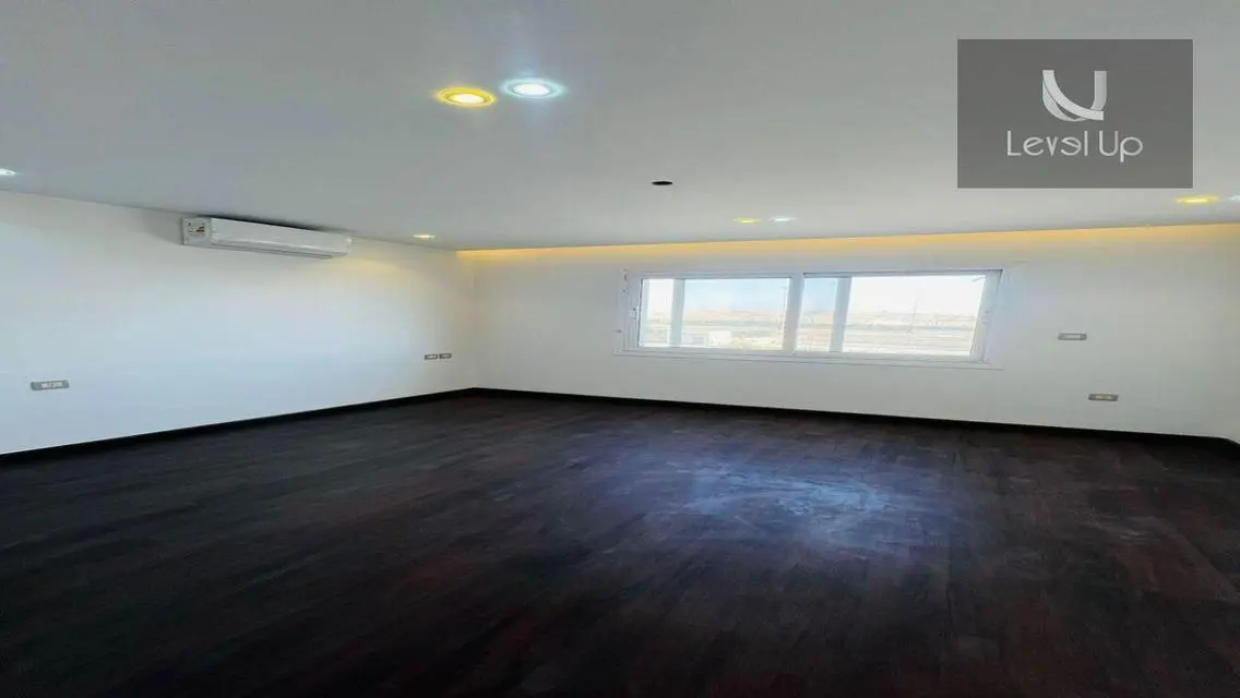 Luxurious Apartment for Sale at Prime Location