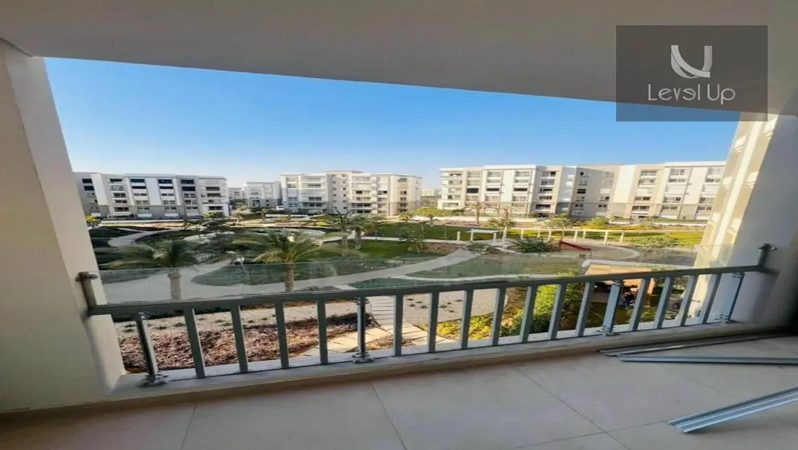 Luxurious Apartment for Sale at Prime Location