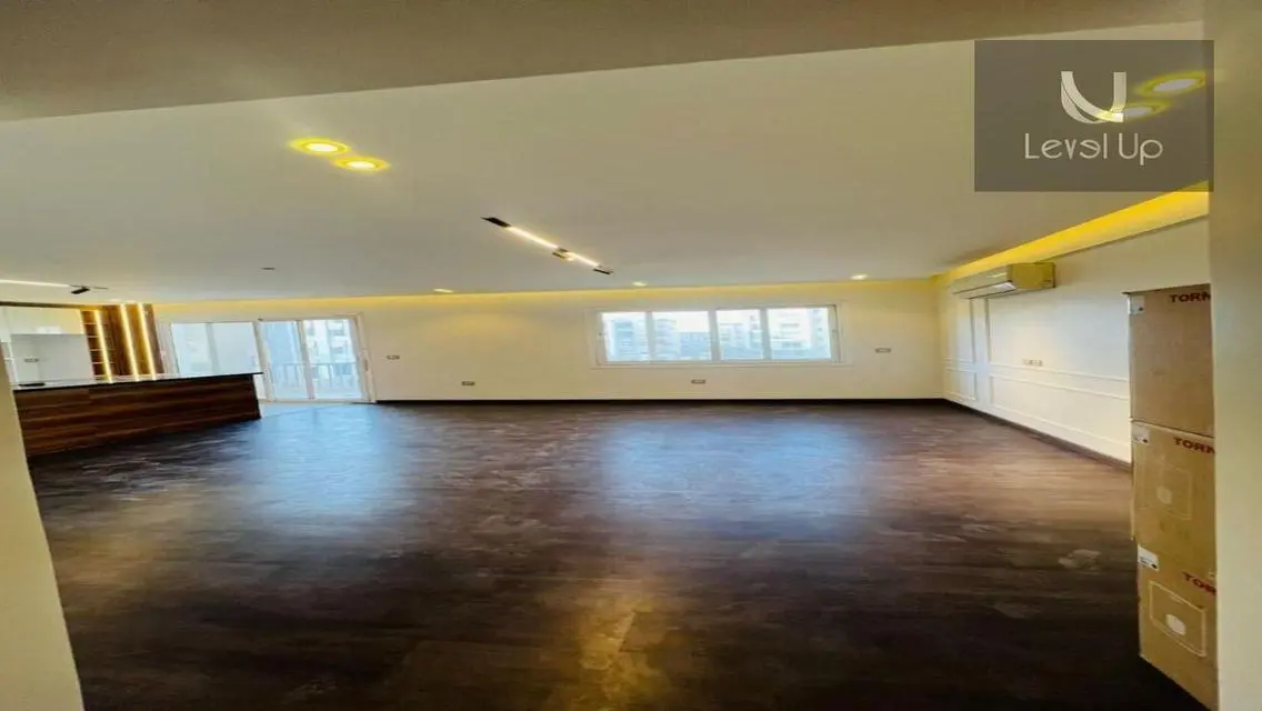 Luxurious Apartment for Sale at Prime Location