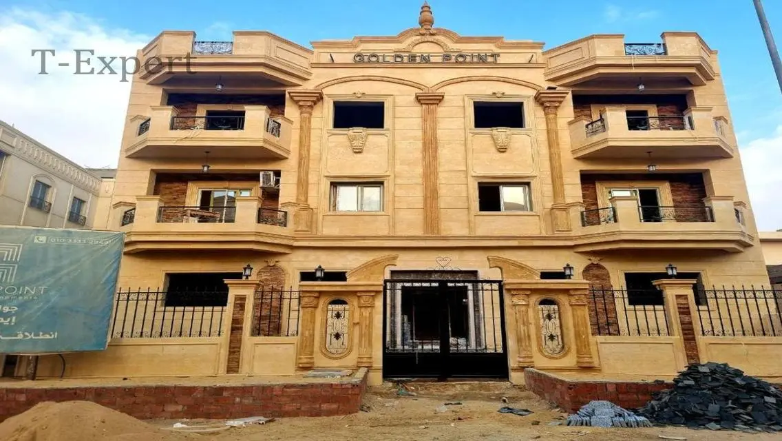 Luxurious 280 sqm Apartment in a Prime Location