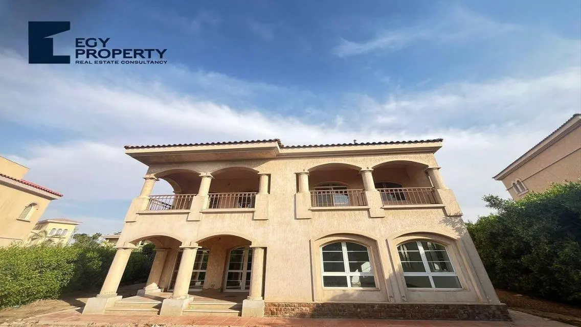Investment Opportunity in Luxurious Property TA-02933