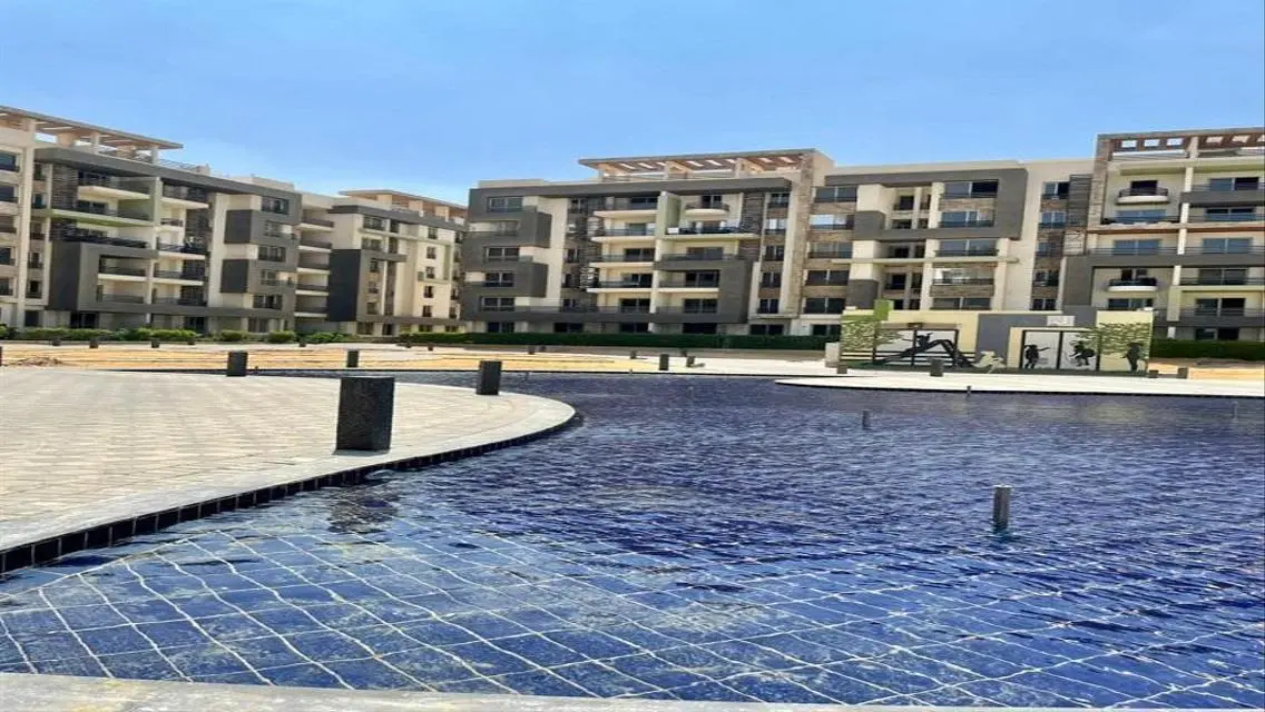 Luxury Apartment in Kenz Compound 185-30