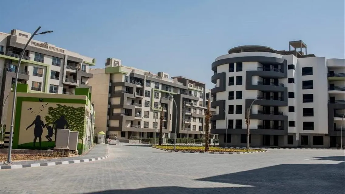 Luxury Apartment in Kenz Compound 185-30
