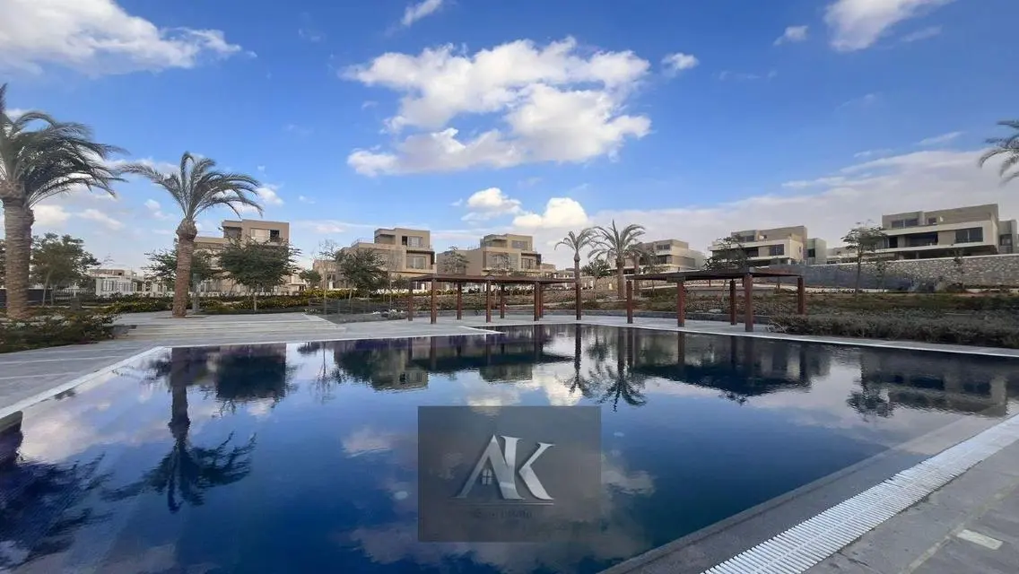 Luxurious Apartment for Rent in PHNC-384