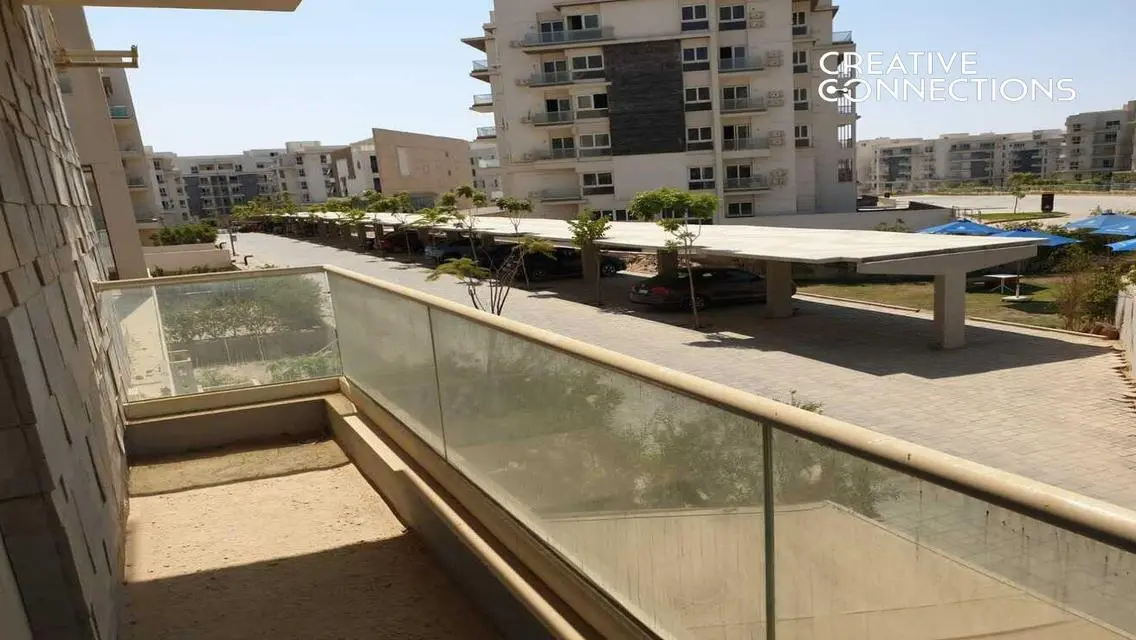 شقة فاخرة في i-City 140 توفر لك كل وسائل الراحة