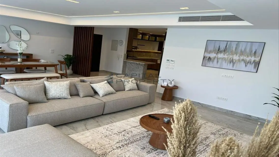 Luxury 3-Bedroom Apartment with Lake View
