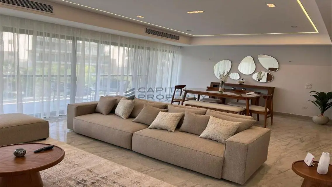 Luxury 3-Bedroom Apartment with Lake View