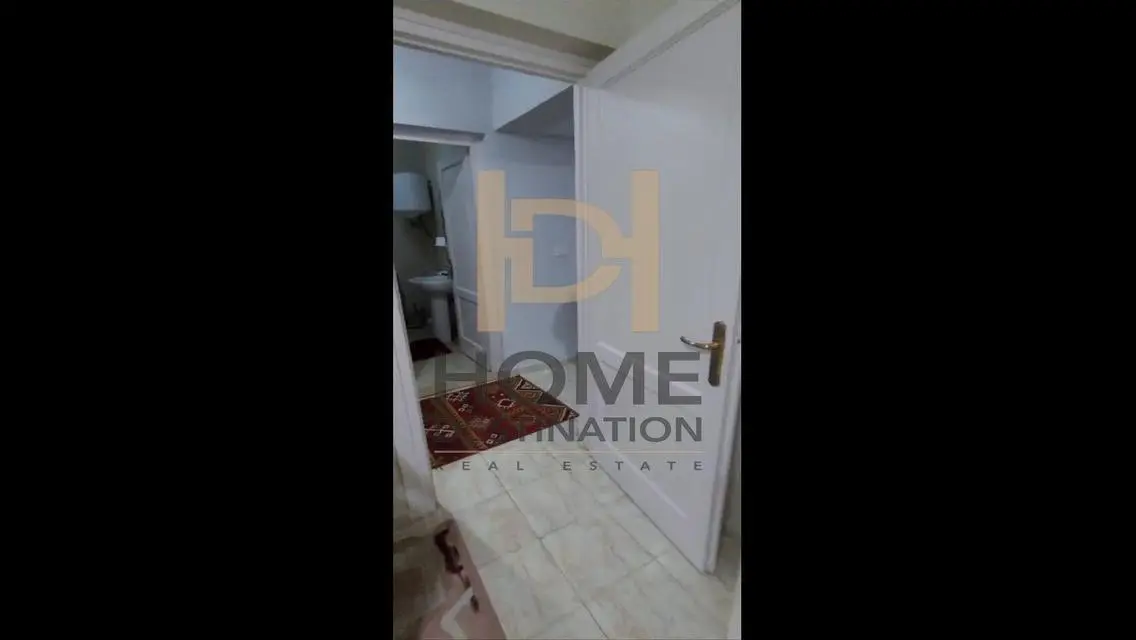 شقة حديثة في مجمع سكاي بلازا