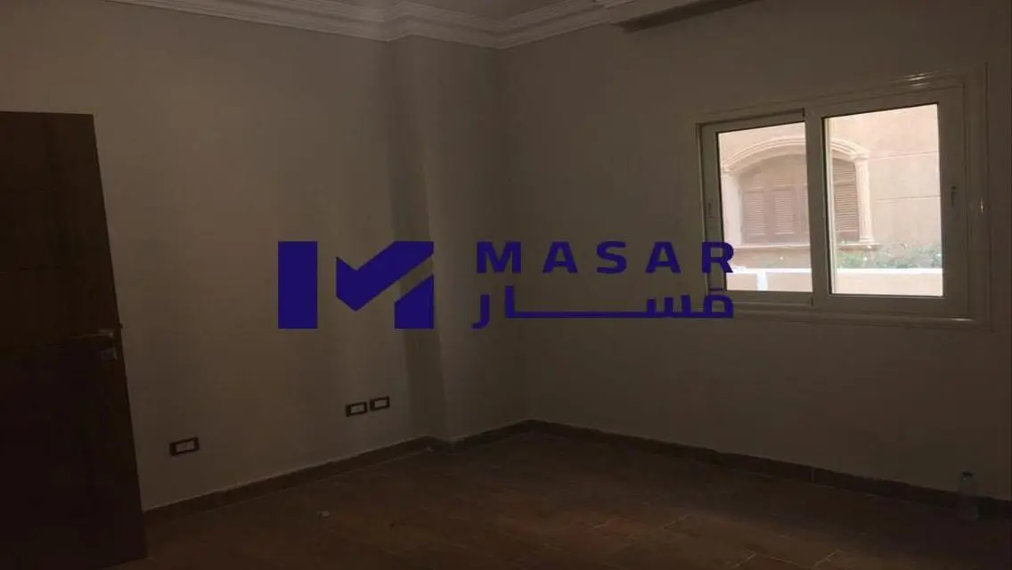 شقة فاخرة للبيع في موقع متميز