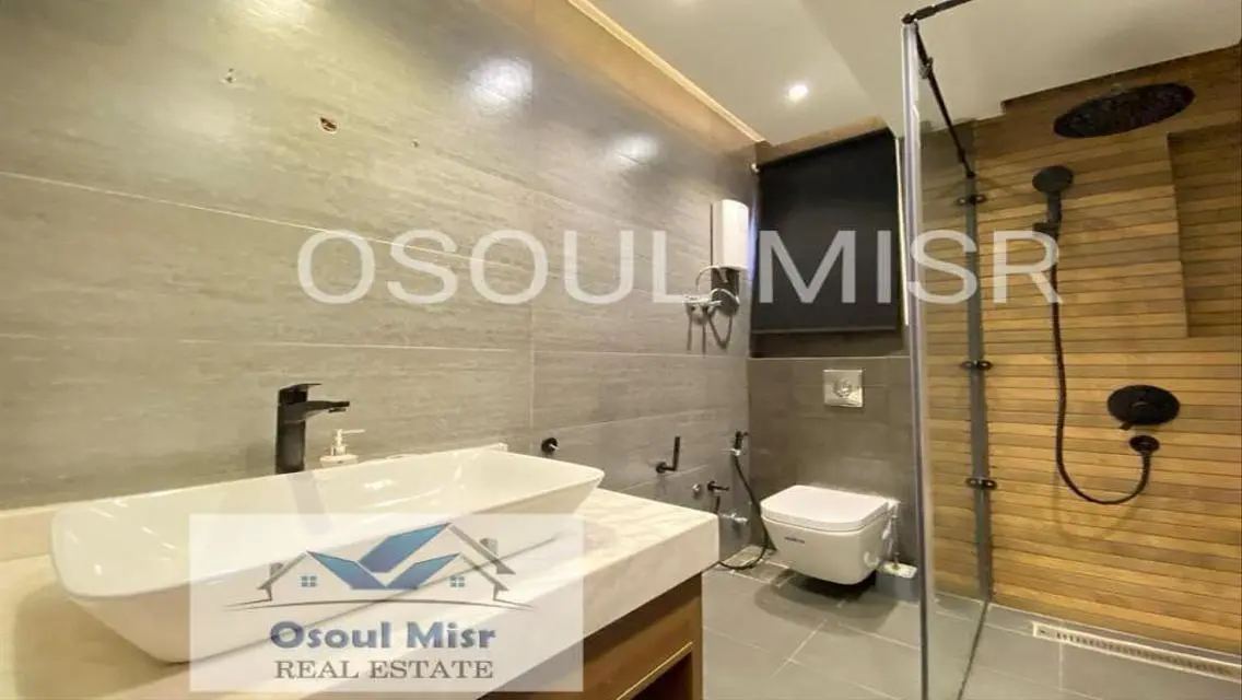 Luxury Home 220 Meters with Private Garden