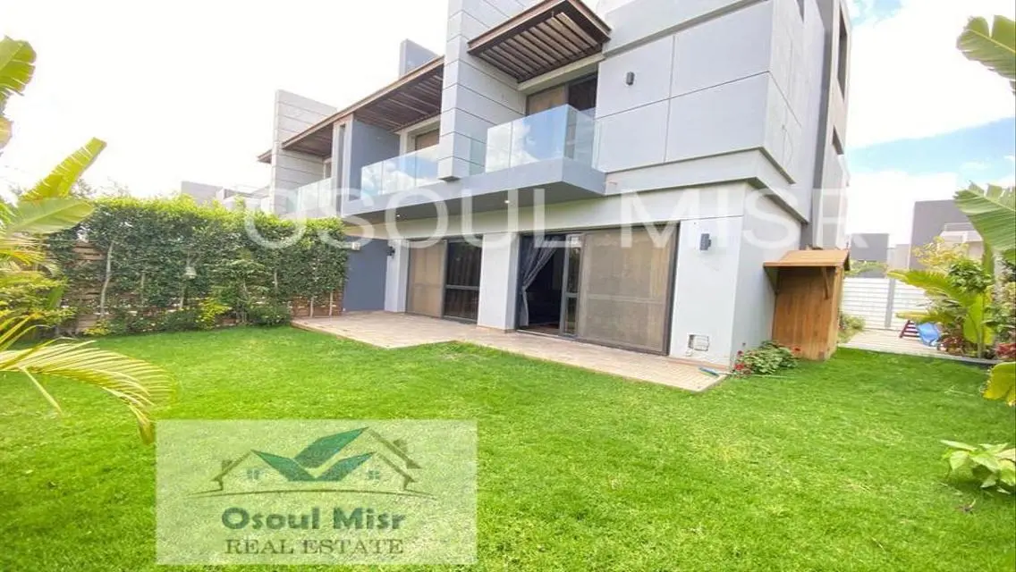 Luxury Home 220 Meters with Private Garden
