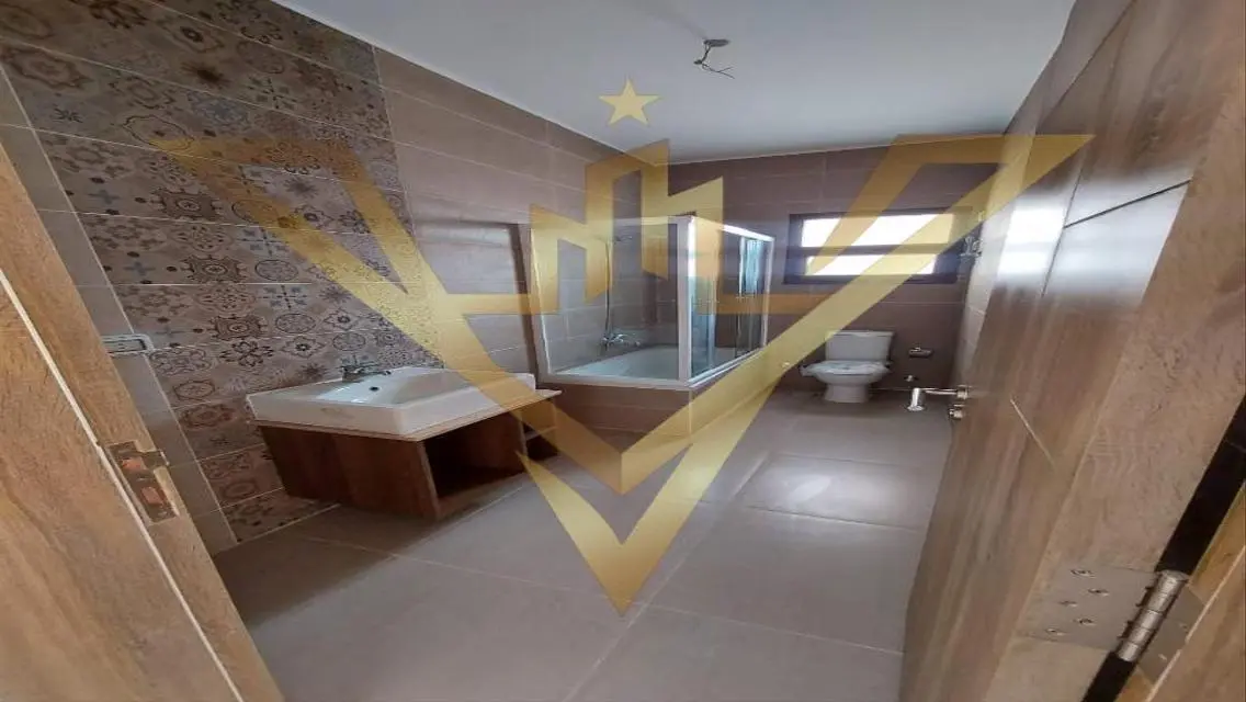 Luxury Apartment of 140 sqm Near Major Attractions