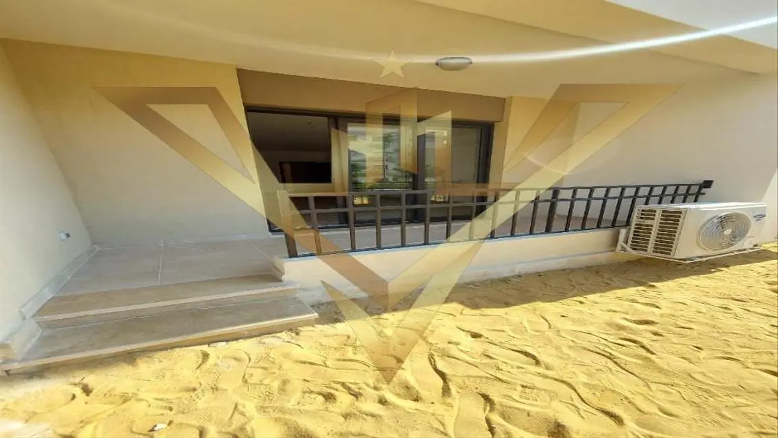 Luxury Apartment of 140 sqm Near Major Attractions