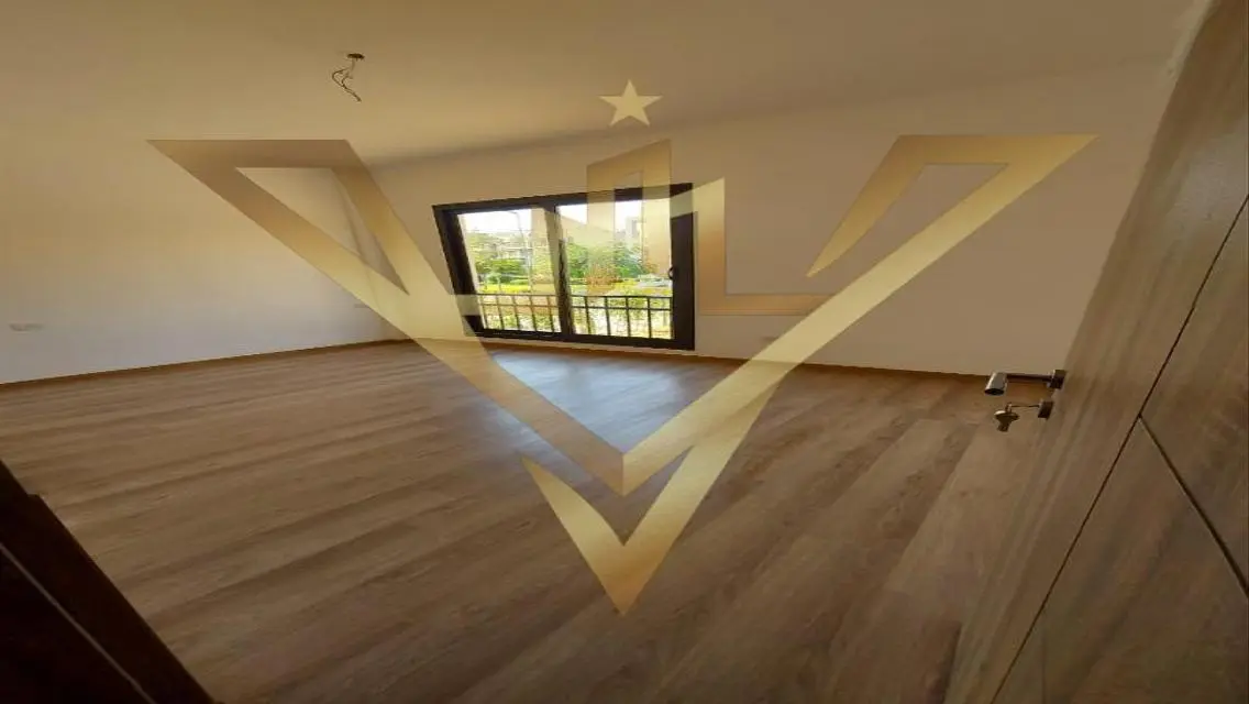 Luxury Apartment of 140 sqm Near Major Attractions