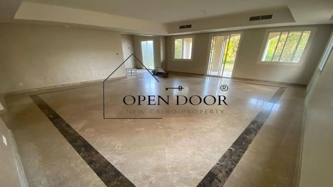 Luxury Villa with Pool and Private Garden for Sale