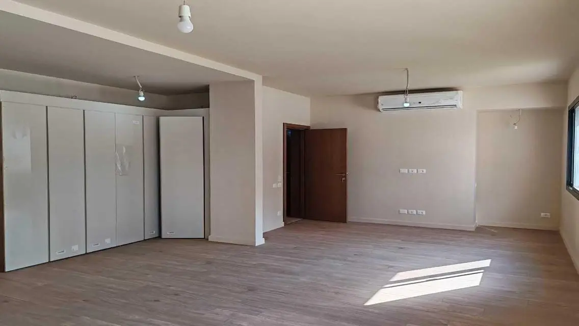 Luxury Apartment in V-EDITION