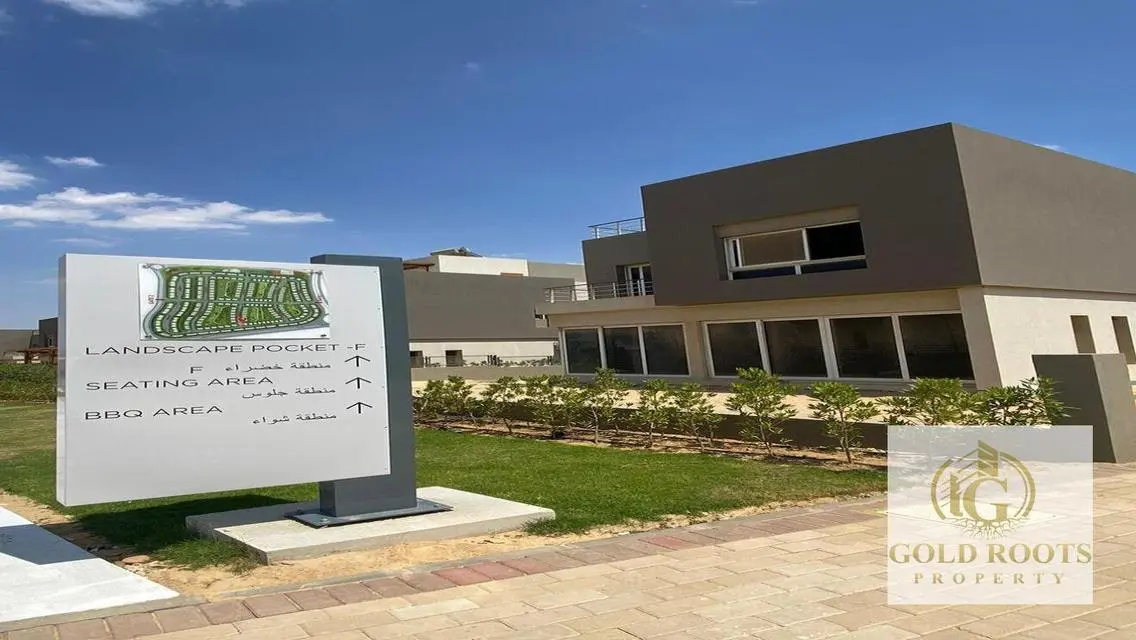 منزل فاخر في موقع رائع مع حديقة خاصة