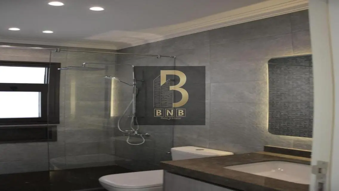 Luxury Apartment for Sale in the Heart of the City