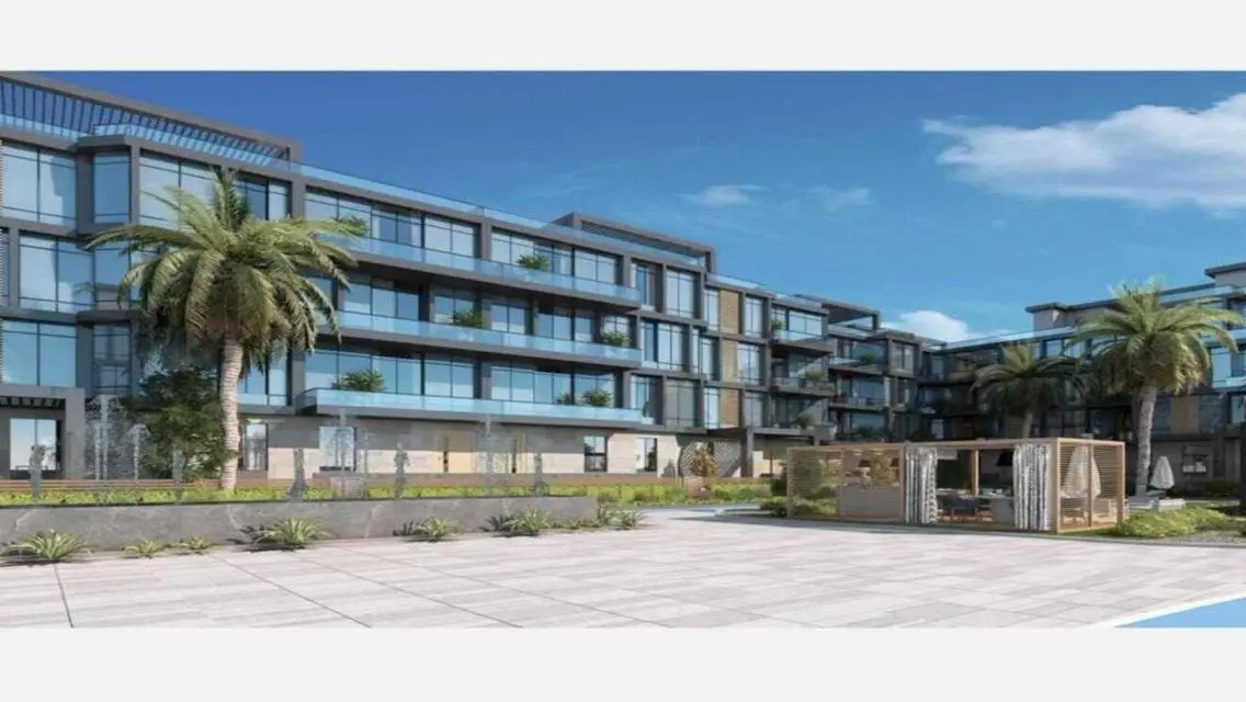 Luxury Apartment with Private Garden and Amazing Amenities