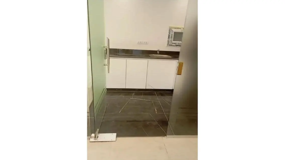 Luxurious Apartment for Sale in 92-Cb-551