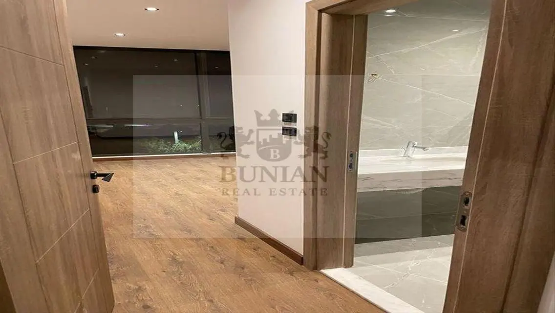 Luxury Apartment with Stunning Views in Dusit Thani