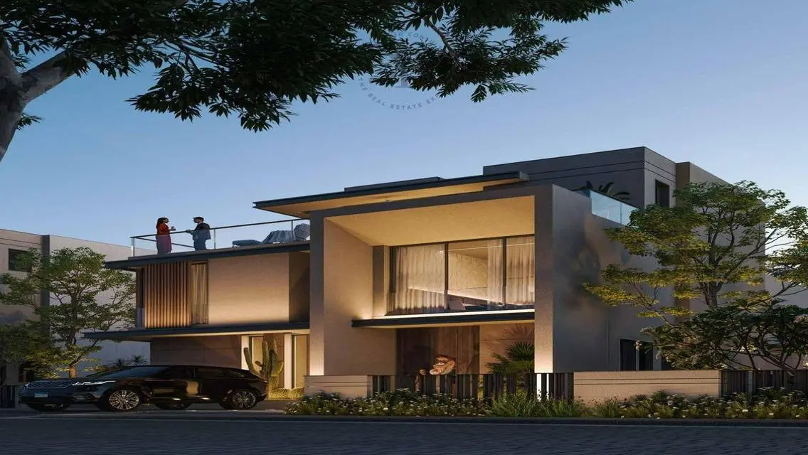 Luxurious Villa in Palm Hills with Private Pool and Garden
