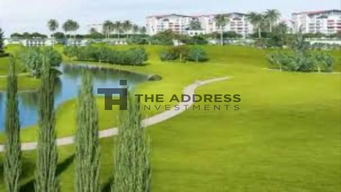 Luxury Villa for Sale with Spacious Area in the Heart of the City