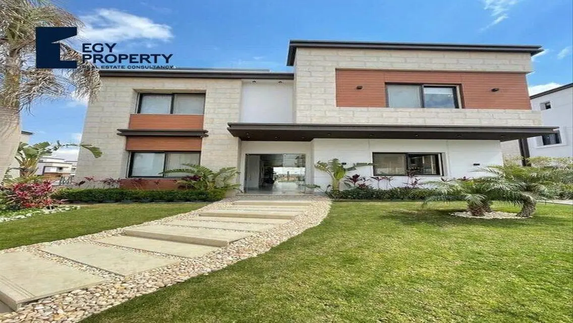Luxury Villa for Sale in Azzar at an Excellent Price