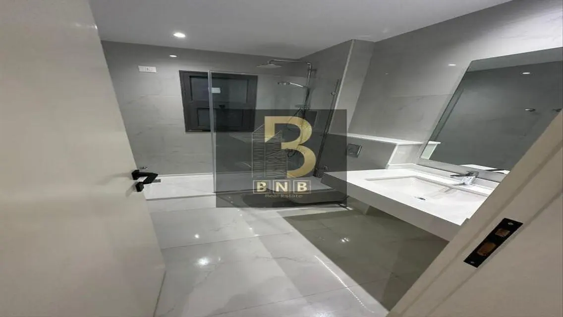 Stunning Apartment with Great View in the City Center