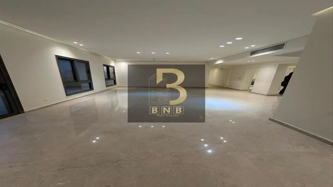Stunning Apartment with Great View in the City Center